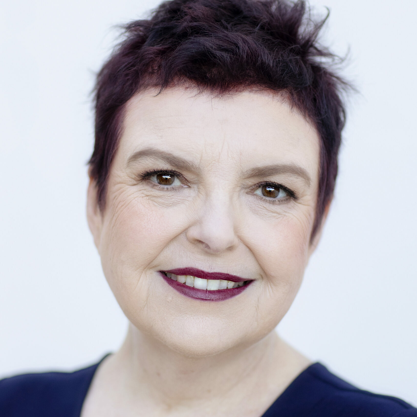 louise-stone-headshot